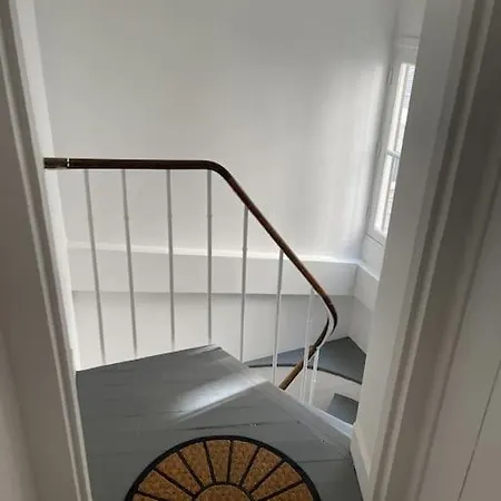 Vavin Luxembourg Garden 公寓 *