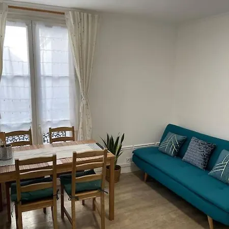 Vavin Luxembourg Garden 公寓