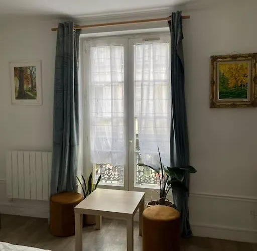 Vavin Luxembourg Garden アパート パリ